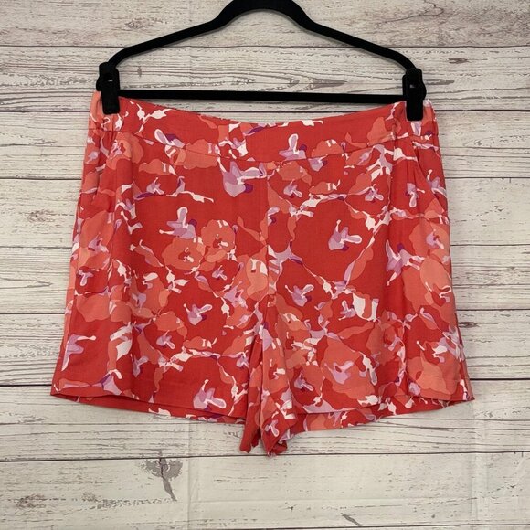 NWT Nine West Mid Rise Floral Shorts XL - Picture 1 of 5